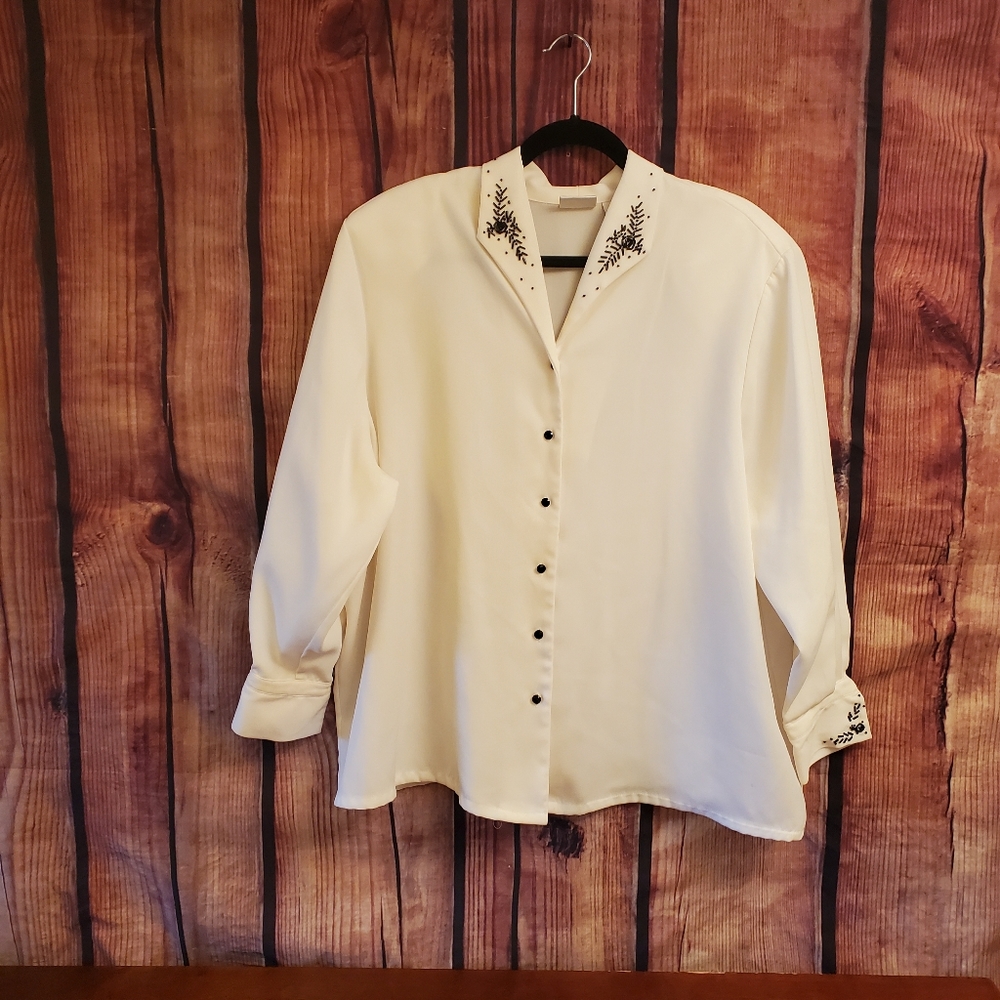 💥 KORET Cream w/Black Trim Button Down Long Sleeve Shirt